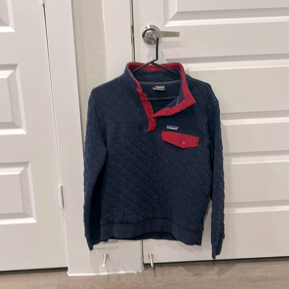 Patagonia Navy Quilted 4-Button Pullover M